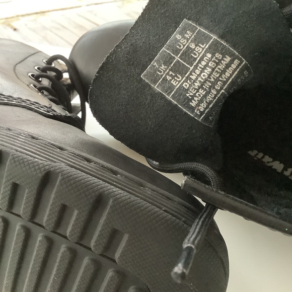 Dr Martens Air Wair Bouncing Soles Size 8 Mens New Condition - Picture 8 of 10